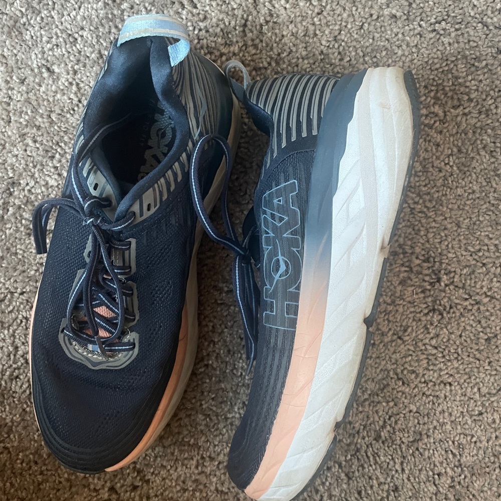 Women’s gently used hokas size 8.5